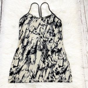 Lululemon W1E56S Black & Tan Marble Print Power Y Luon Tank Size 6